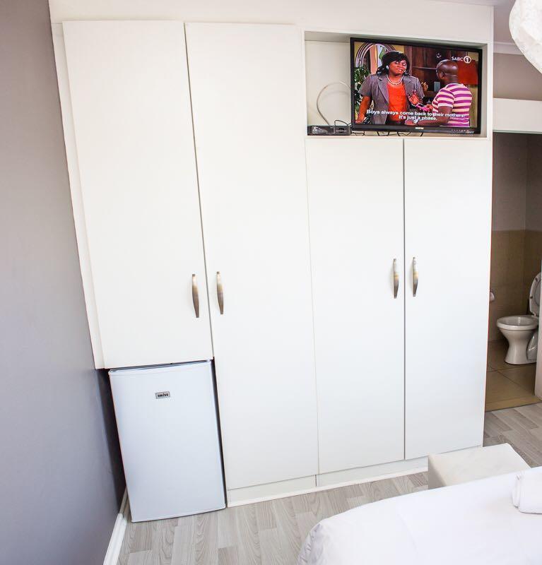 Mulenvo Guest House Bloubergstrand Exterior foto